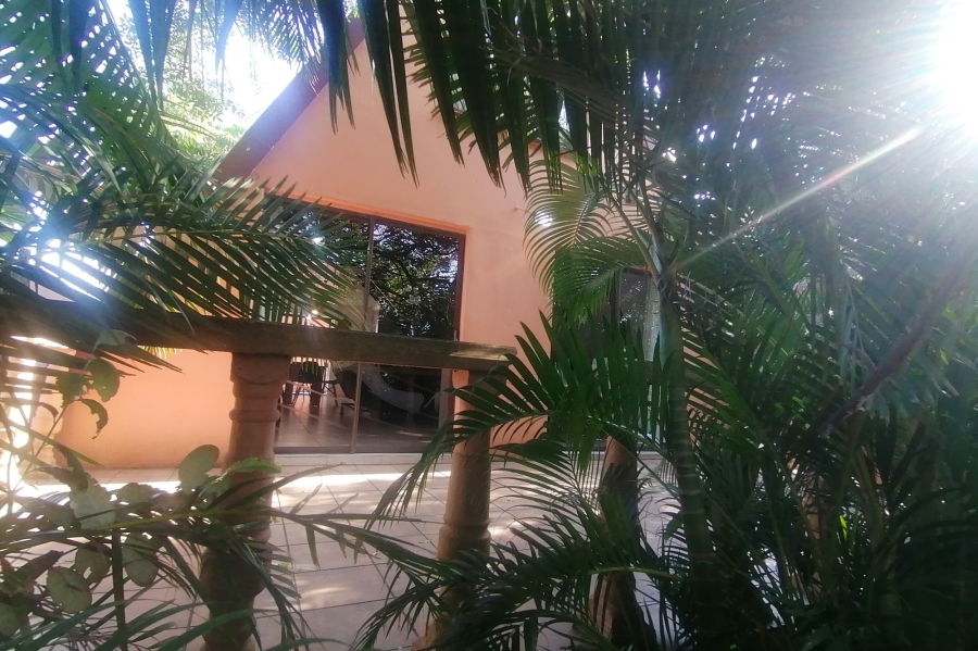 2 Bedroom Property for Sale in Hibberdene KwaZulu-Natal