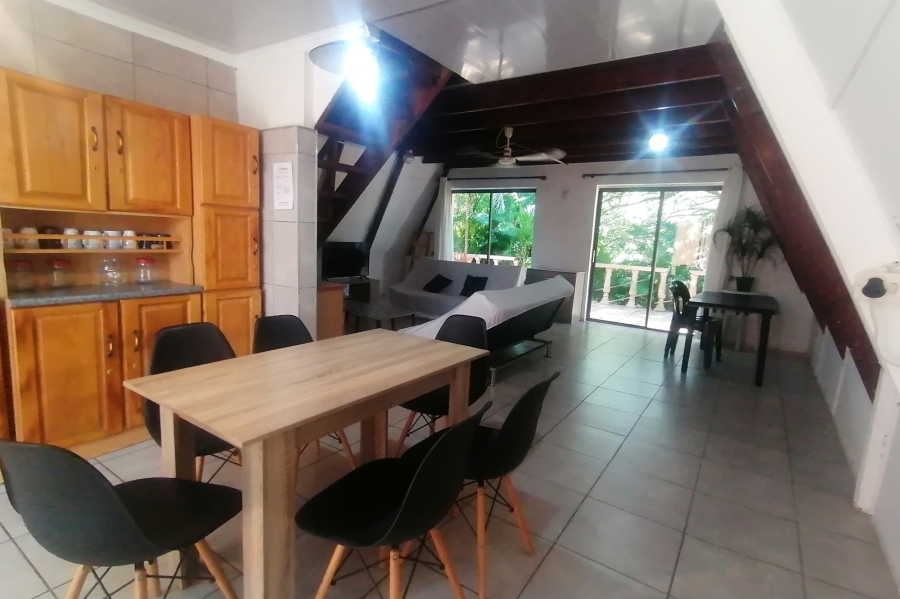 2 Bedroom Property for Sale in Hibberdene KwaZulu-Natal