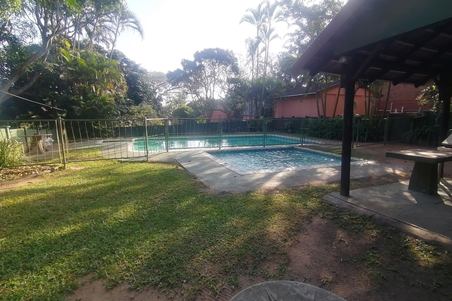 2 Bedroom Property for Sale in Hibberdene KwaZulu-Natal