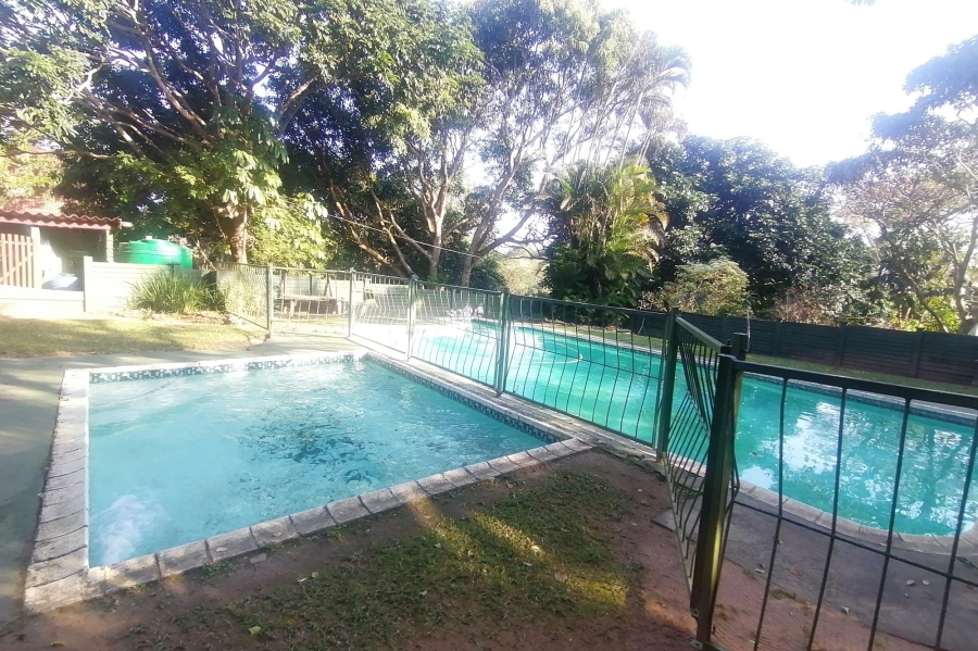 2 Bedroom Property for Sale in Hibberdene KwaZulu-Natal