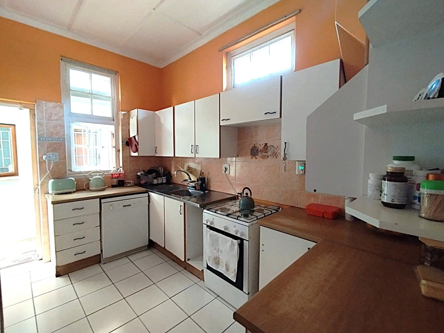 3 Bedroom Property for Sale in Glenwood KwaZulu-Natal