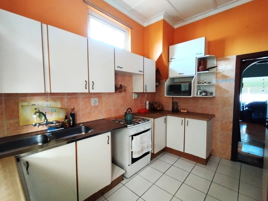 3 Bedroom Property for Sale in Glenwood KwaZulu-Natal
