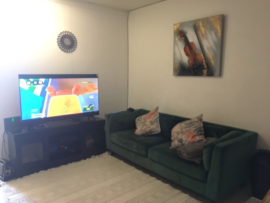 To Let 1 Bedroom Property for Rent in Empangeni Central KwaZulu-Natal