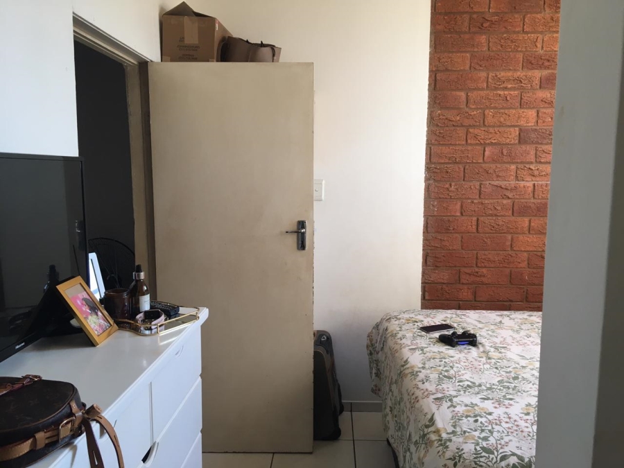 To Let 1 Bedroom Property for Rent in Empangeni Central KwaZulu-Natal