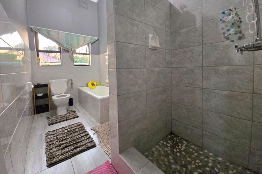 5 Bedroom Property for Sale in Eshowe KwaZulu-Natal