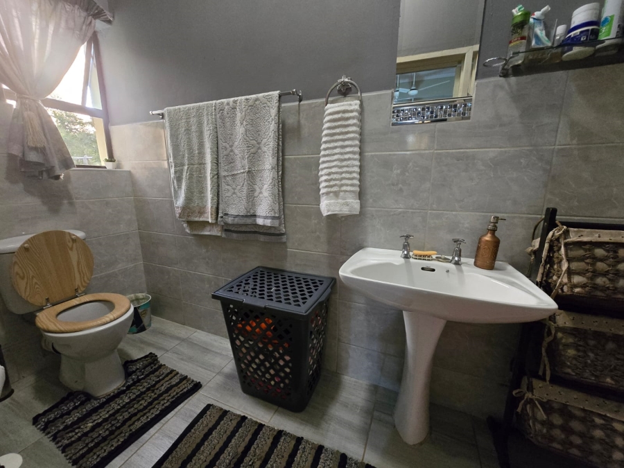 5 Bedroom Property for Sale in Eshowe KwaZulu-Natal