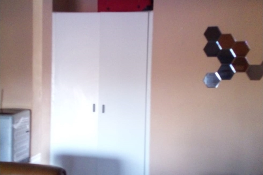 To Let 2 Bedroom Property for Rent in Port Edward KwaZulu-Natal