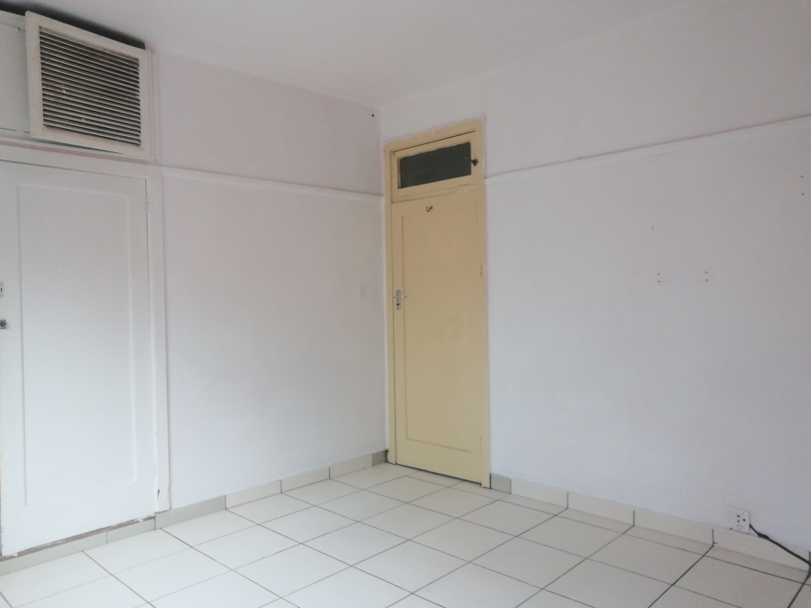 To Let 2 Bedroom Property for Rent in Umbilo KwaZulu-Natal