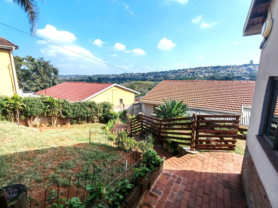 3 Bedroom Property for Sale in Ocean View KwaZulu-Natal