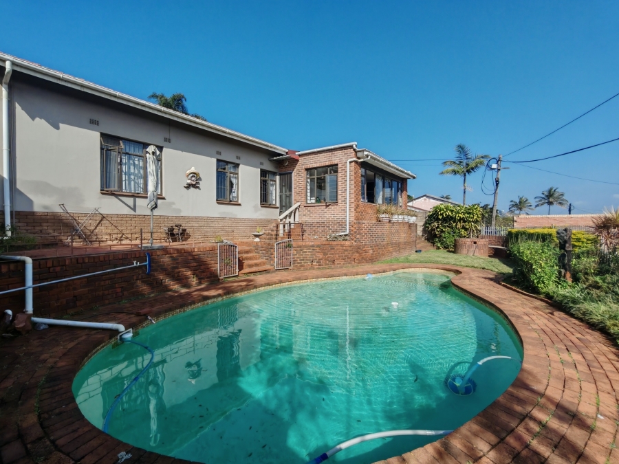 3 Bedroom Property for Sale in Ocean View KwaZulu-Natal