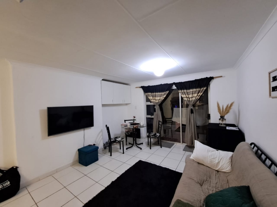 To Let 2 Bedroom Property for Rent in Ocean View KwaZulu-Natal