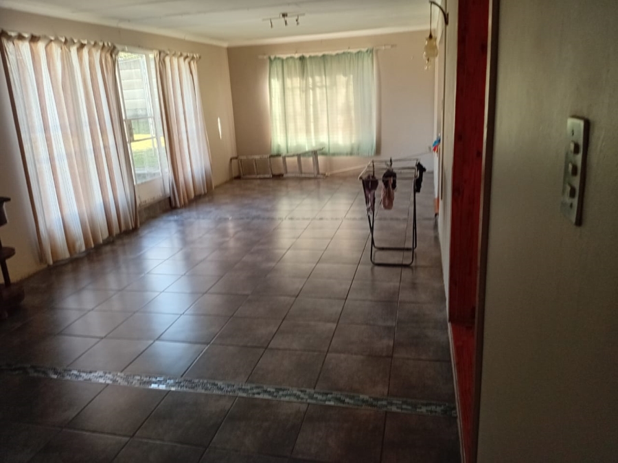 4 Bedroom Property for Sale in Camperdown KwaZulu-Natal