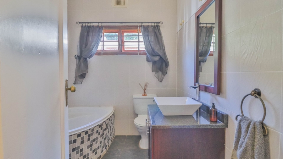 3 Bedroom Property for Sale in Clarendon KwaZulu-Natal