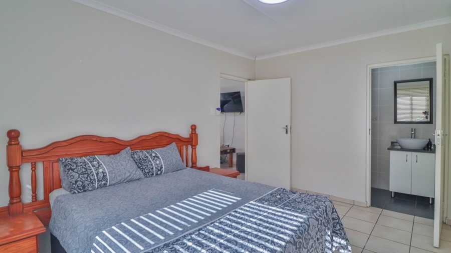 3 Bedroom Property for Sale in Clarendon KwaZulu-Natal