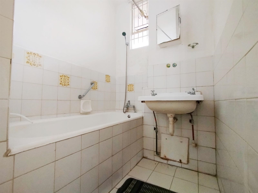To Let 2 Bedroom Property for Rent in Bulwer KwaZulu-Natal