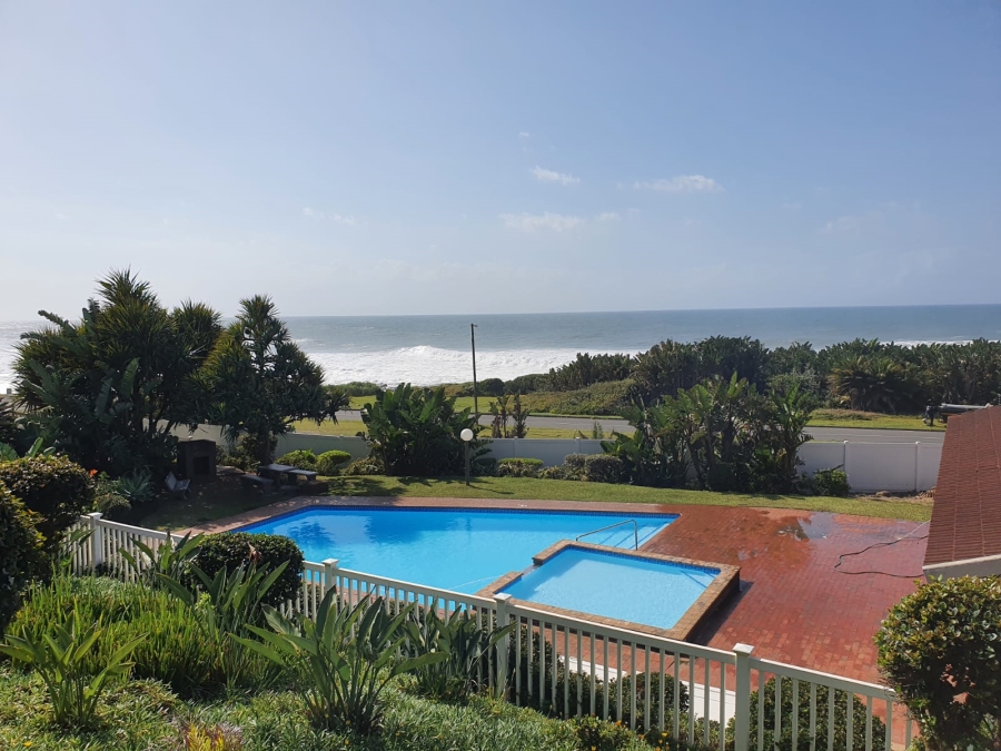 2 Bedroom Property for Sale in Uvongo KwaZulu-Natal