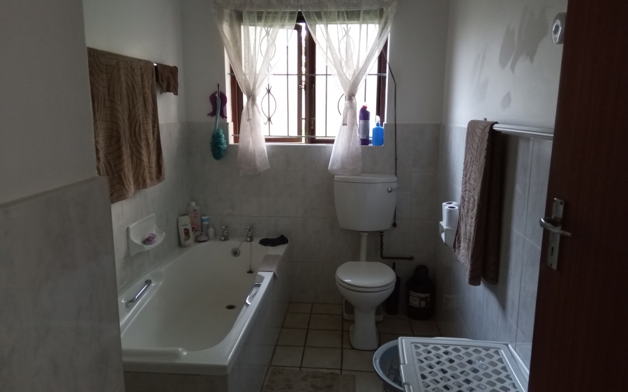 3 Bedroom Property for Sale in Manaba Beach KwaZulu-Natal