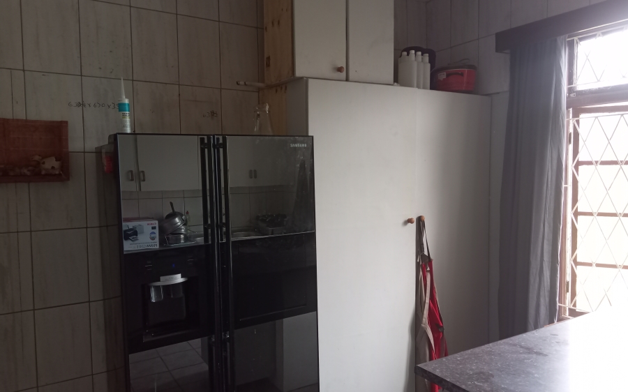 4 Bedroom Property for Sale in Manaba Beach KwaZulu-Natal