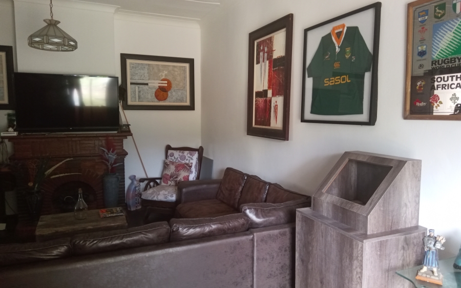 4 Bedroom Property for Sale in Manaba Beach KwaZulu-Natal