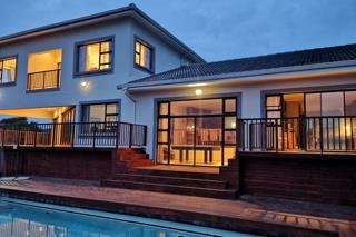 6 Bedroom Property for Sale in Tugela Mouth KwaZulu-Natal