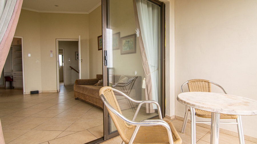 6 Bedroom Property for Sale in Tugela Mouth KwaZulu-Natal