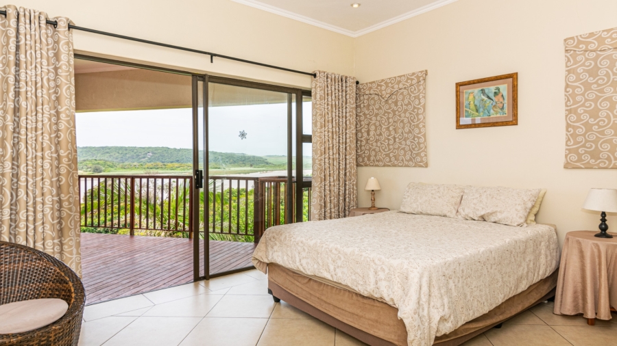 6 Bedroom Property for Sale in Tugela Mouth KwaZulu-Natal