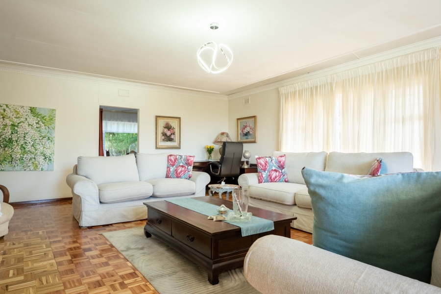 4 Bedroom Property for Sale in Amanzimtoti KwaZulu-Natal