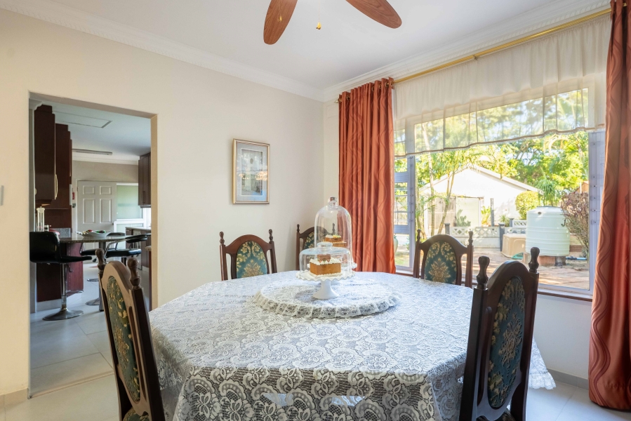 4 Bedroom Property for Sale in Amanzimtoti KwaZulu-Natal