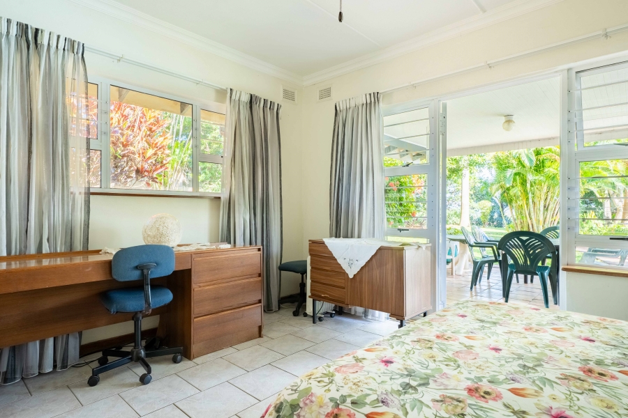 4 Bedroom Property for Sale in Amanzimtoti KwaZulu-Natal
