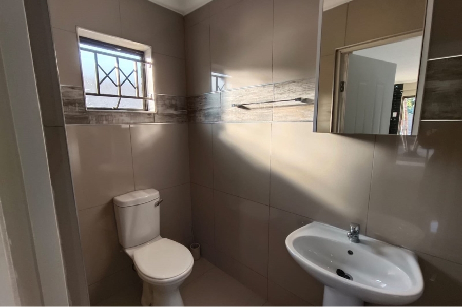 To Let 1 Bedroom Property for Rent in Veld En Vlei KwaZulu-Natal