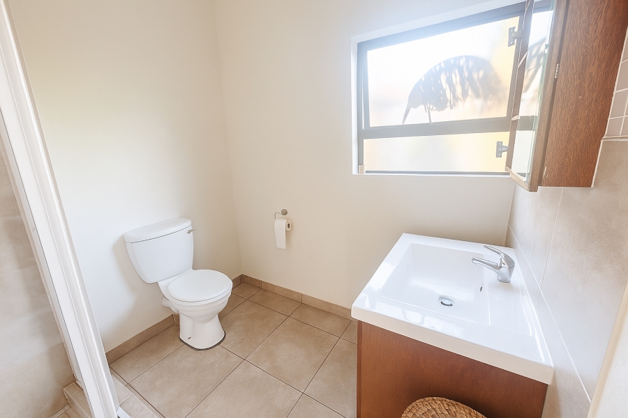 To Let 3 Bedroom Property for Rent in Palm Lakes Estate KwaZulu-Natal