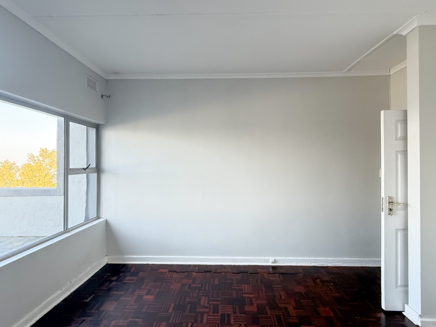 4 Bedroom Property for Sale in Tinley Manor KwaZulu-Natal