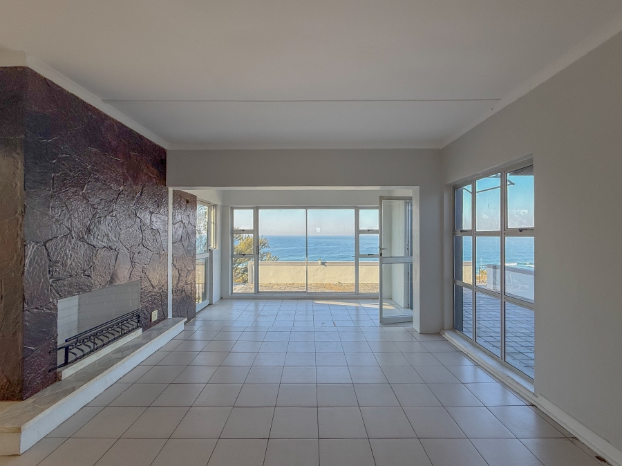 4 Bedroom Property for Sale in Tinley Manor KwaZulu-Natal