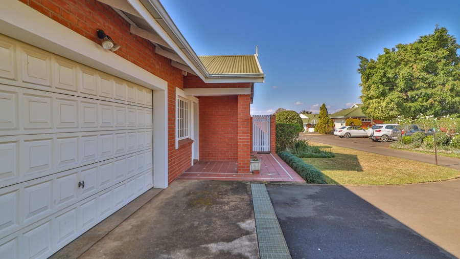 3 Bedroom Property for Sale in Lincoln Meade KwaZulu-Natal