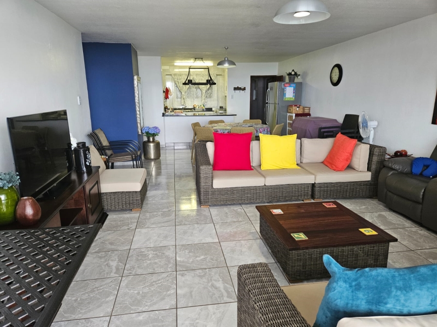 3 Bedroom Property for Sale in Amanzimtoti KwaZulu-Natal