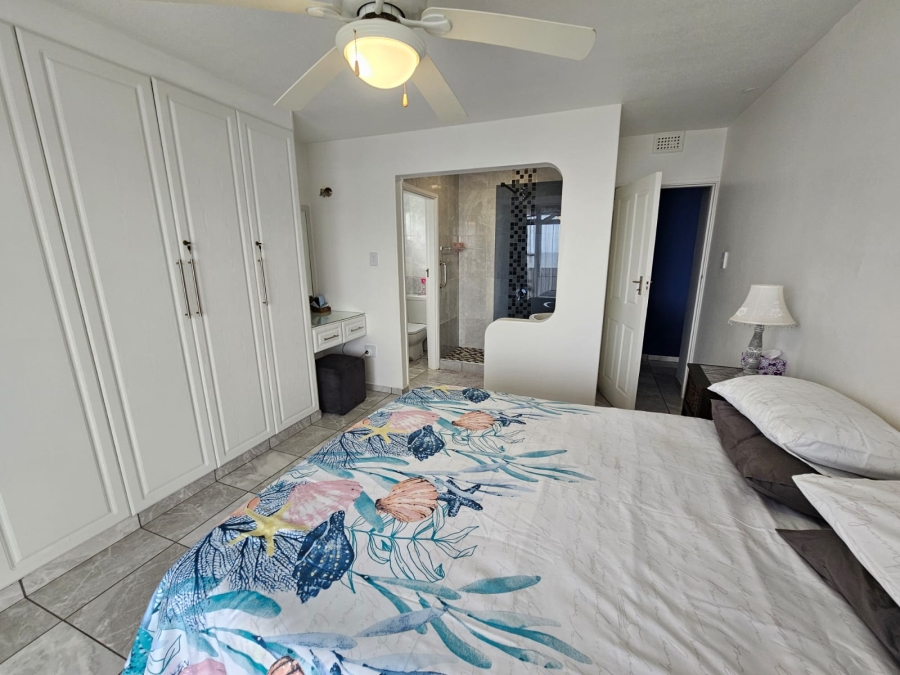 3 Bedroom Property for Sale in Amanzimtoti KwaZulu-Natal