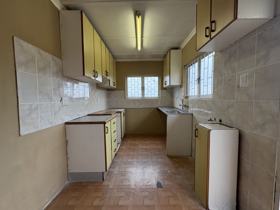 To Let 1 Bedroom Property for Rent in Woodview KwaZulu-Natal