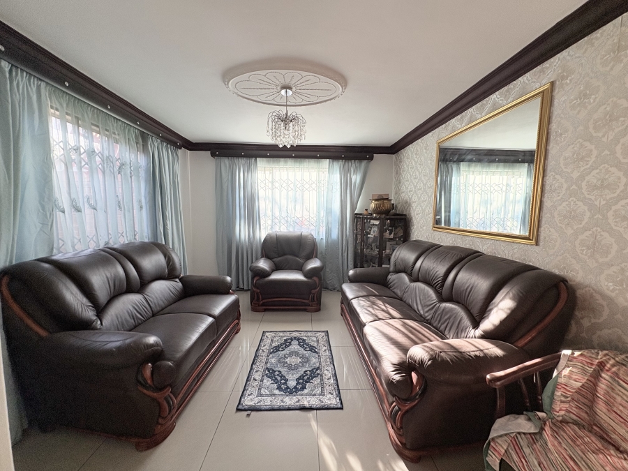 4 Bedroom Property for Sale in Lenham KwaZulu-Natal
