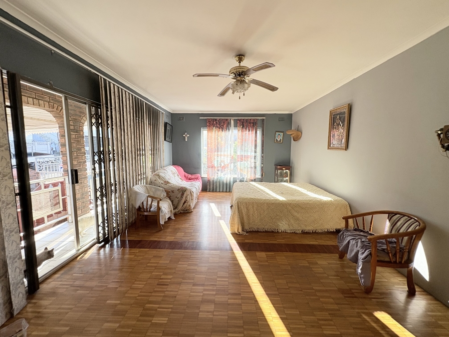 4 Bedroom Property for Sale in Lenham KwaZulu-Natal