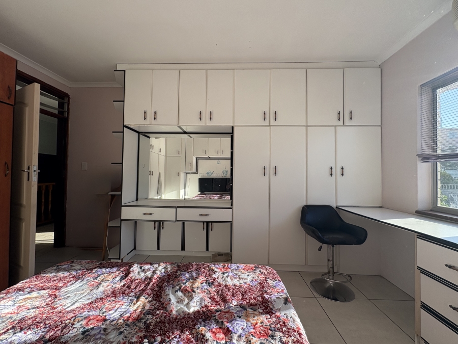4 Bedroom Property for Sale in Lenham KwaZulu-Natal