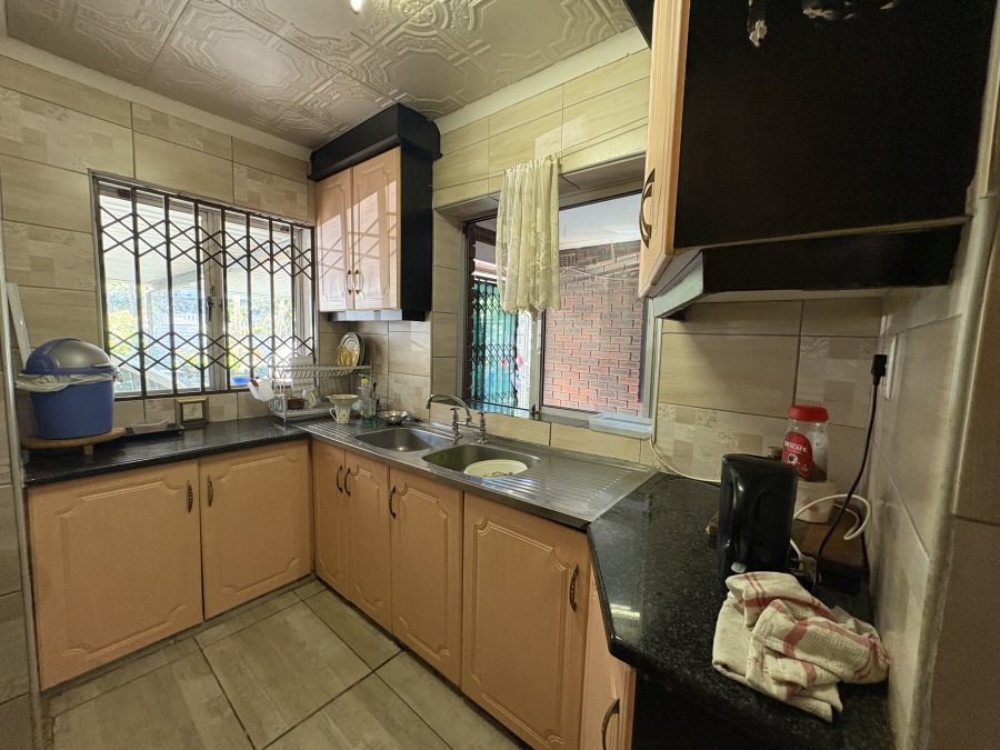 4 Bedroom Property for Sale in Lenham KwaZulu-Natal