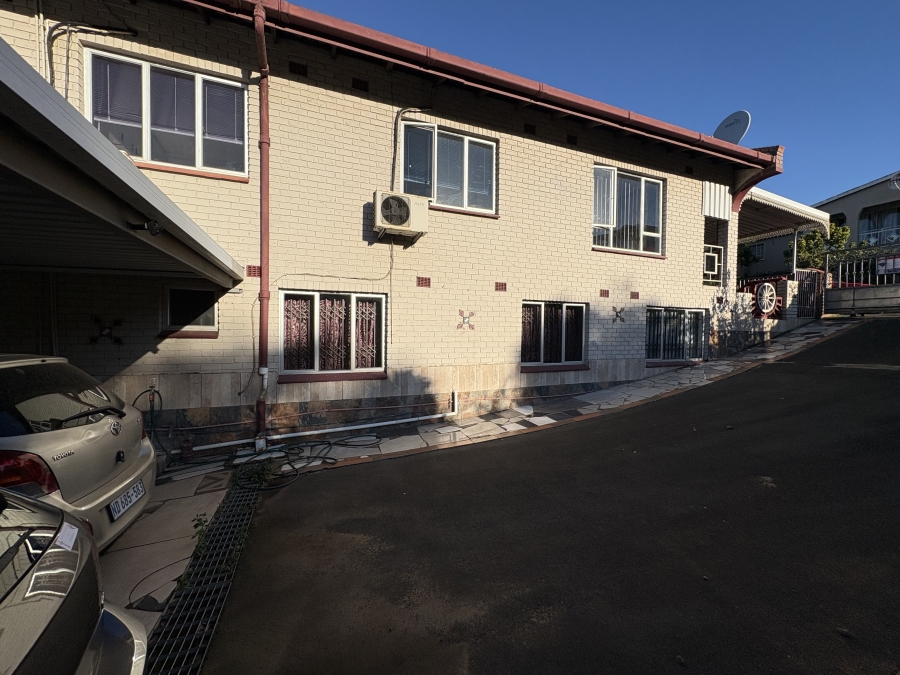 4 Bedroom Property for Sale in Lenham KwaZulu-Natal