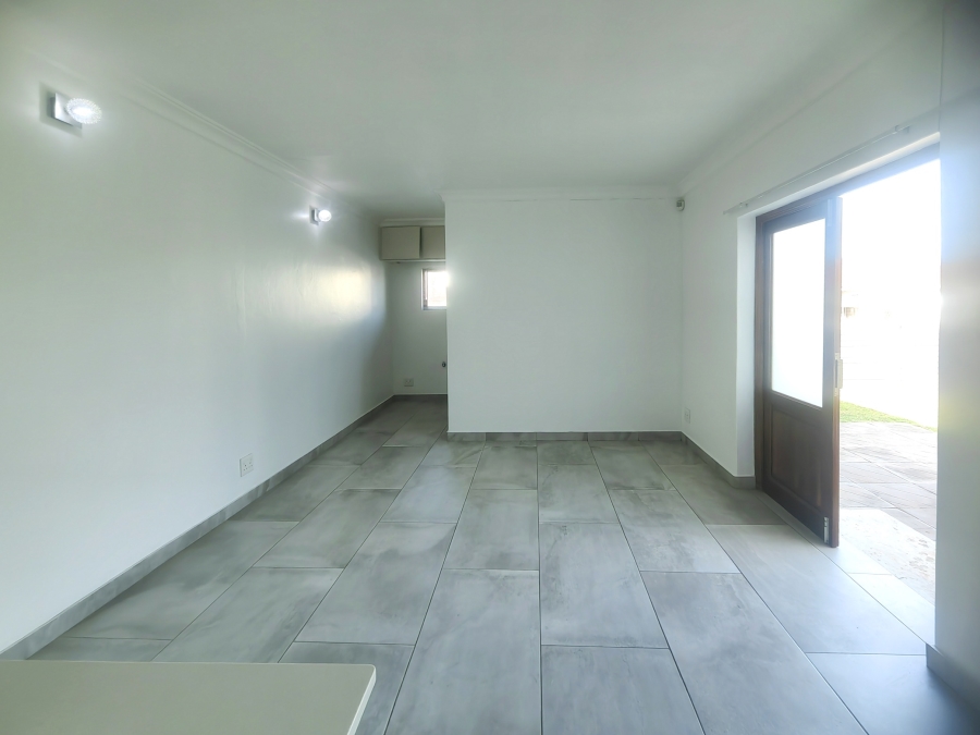 To Let 1 Bedroom Property for Rent in Park Hill KwaZulu-Natal