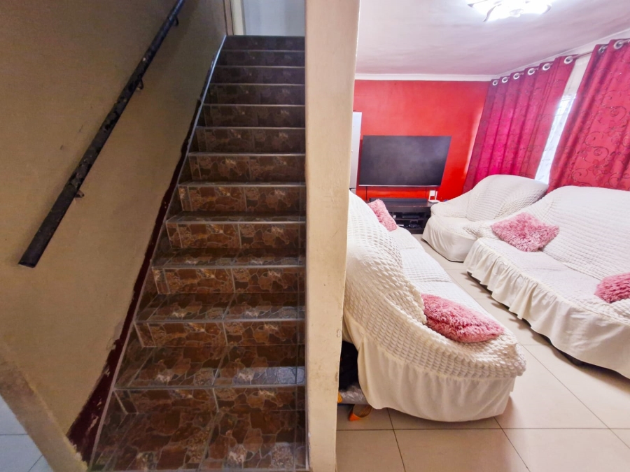 2 Bedroom Property for Sale in Stanmore KwaZulu-Natal