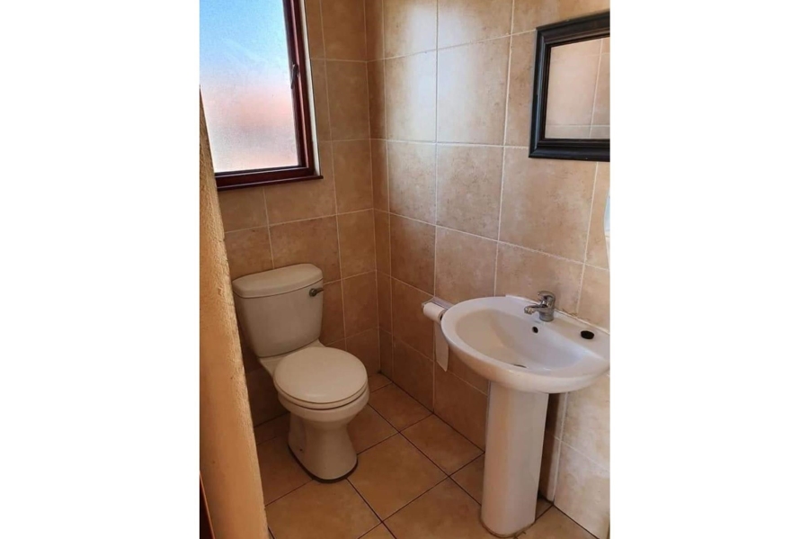 To Let 1 Bedroom Property for Rent in Glen Ashley KwaZulu-Natal