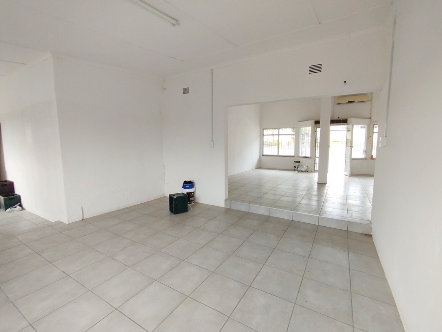 To Let commercial Property for Rent in Moseley Park KwaZulu-Natal