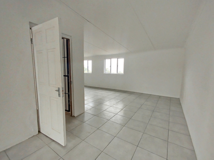 To Let commercial Property for Rent in Moseley Park KwaZulu-Natal