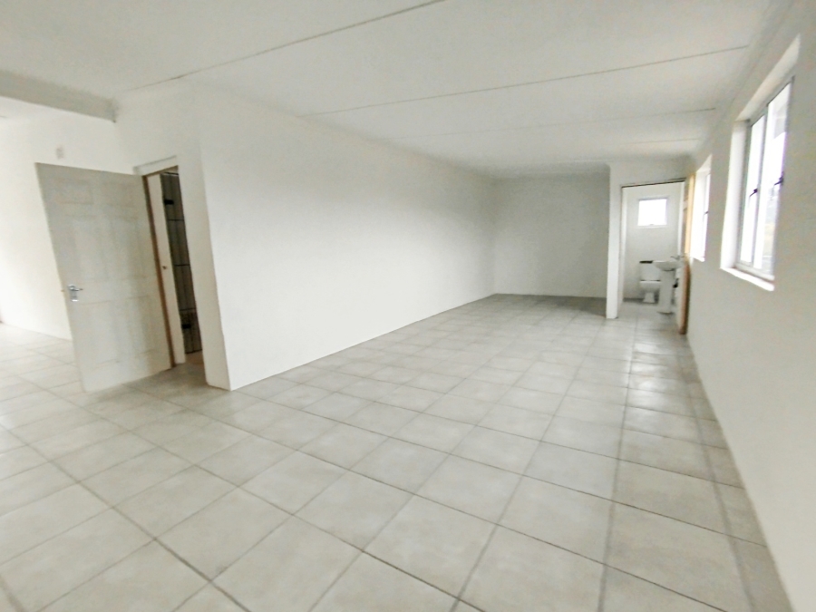 To Let commercial Property for Rent in Moseley Park KwaZulu-Natal