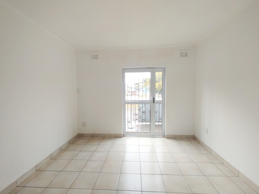 To Let commercial Property for Rent in Moseley Park KwaZulu-Natal