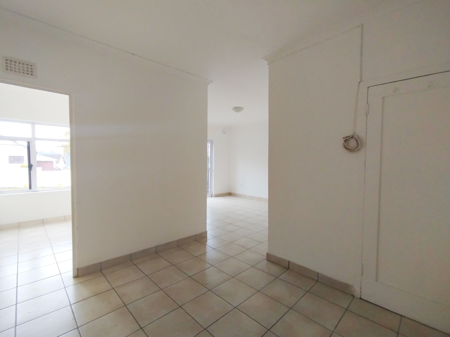 To Let commercial Property for Rent in Moseley Park KwaZulu-Natal